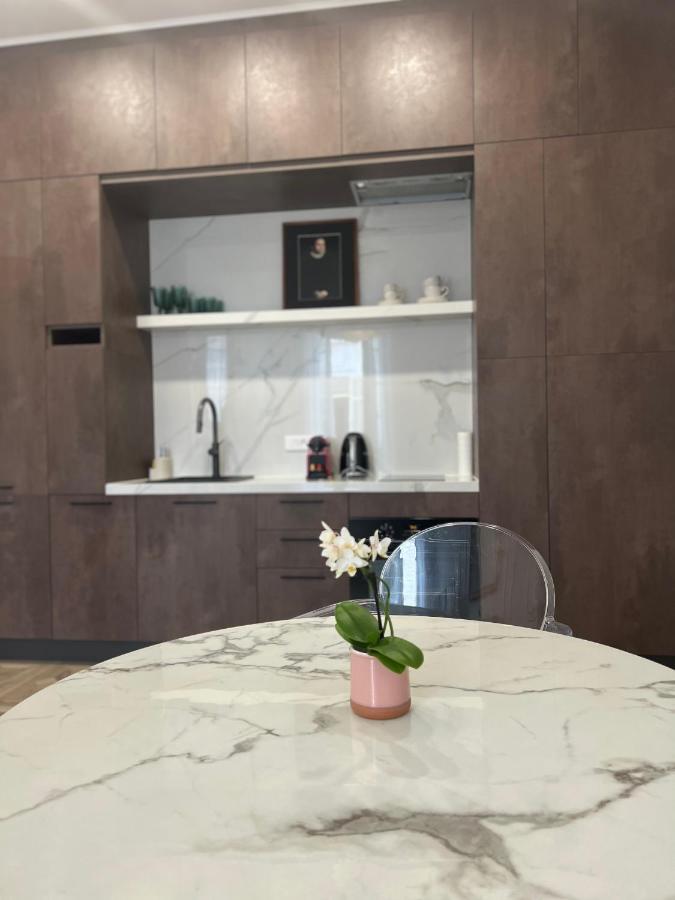 Touchlux Apartments Кан Екстериор снимка