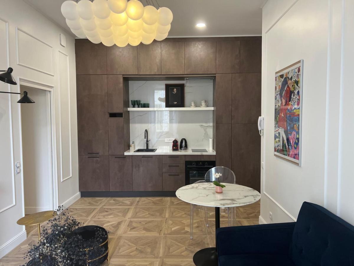Touchlux Apartments Кан Екстериор снимка
